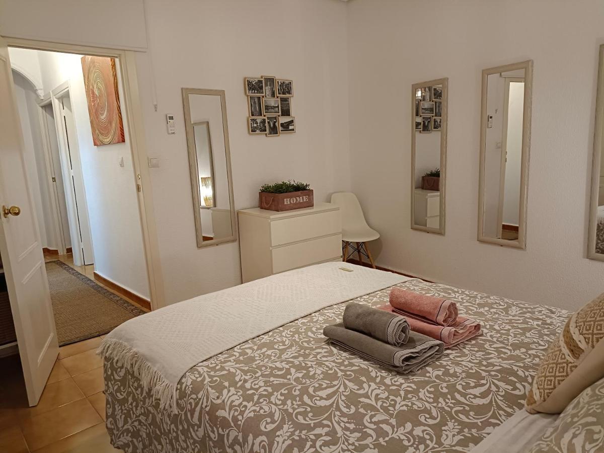 Bohemian & Suites Catedral -Parking Σεβίλλη Εξωτερικό φωτογραφία