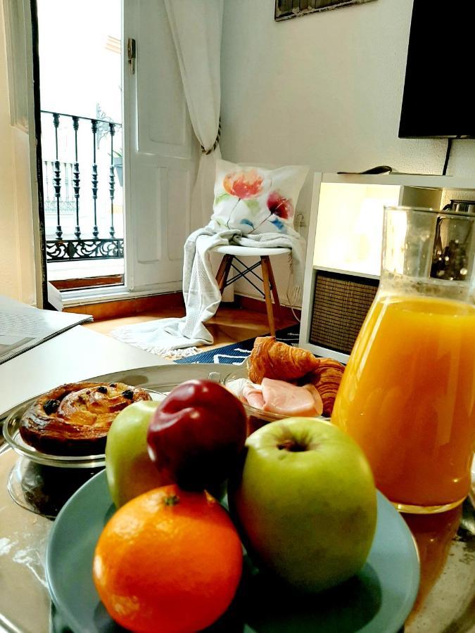 Bohemian & Suites Catedral -Parking Σεβίλλη Εξωτερικό φωτογραφία