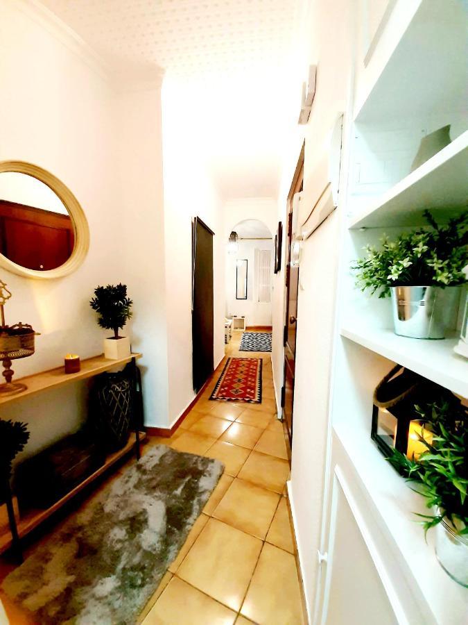 Bohemian & Suites Catedral -Parking Σεβίλλη Εξωτερικό φωτογραφία