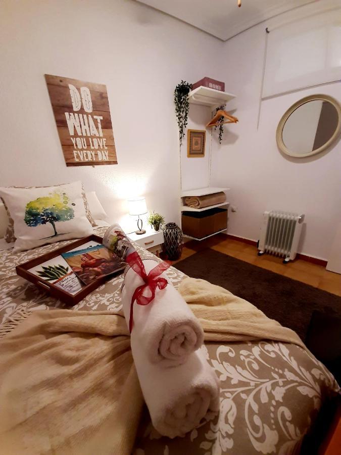 Bohemian & Suites Catedral -Parking Σεβίλλη Εξωτερικό φωτογραφία